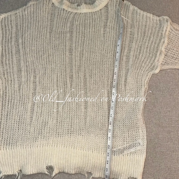 ZARA Wool / Alpaca Sweater - Picture 3 of 7
